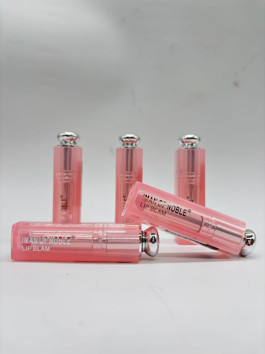 Labial Hidratante Tipo Dior – Brillo, Cuidado y Glamour